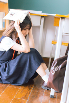 公园里的老年镖客视频人生